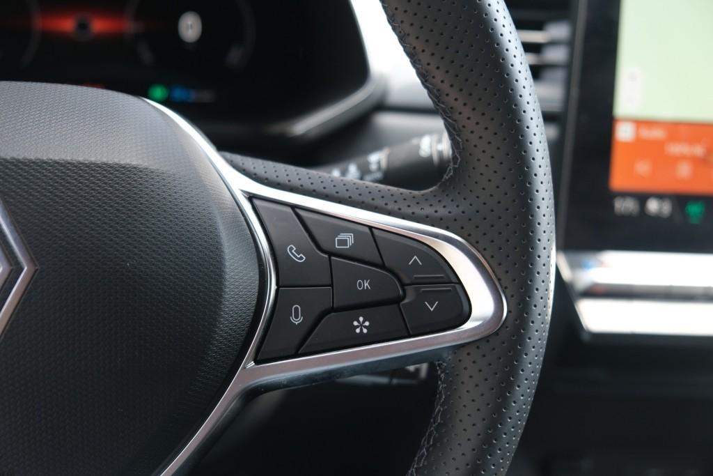 Renault Captur 1.8 E-Tech full hybrid 160pk techno | Navi | App Connect | Climate | Adaptive Cruise | Keyless | Camera | Winter Pakket afbeelding 10