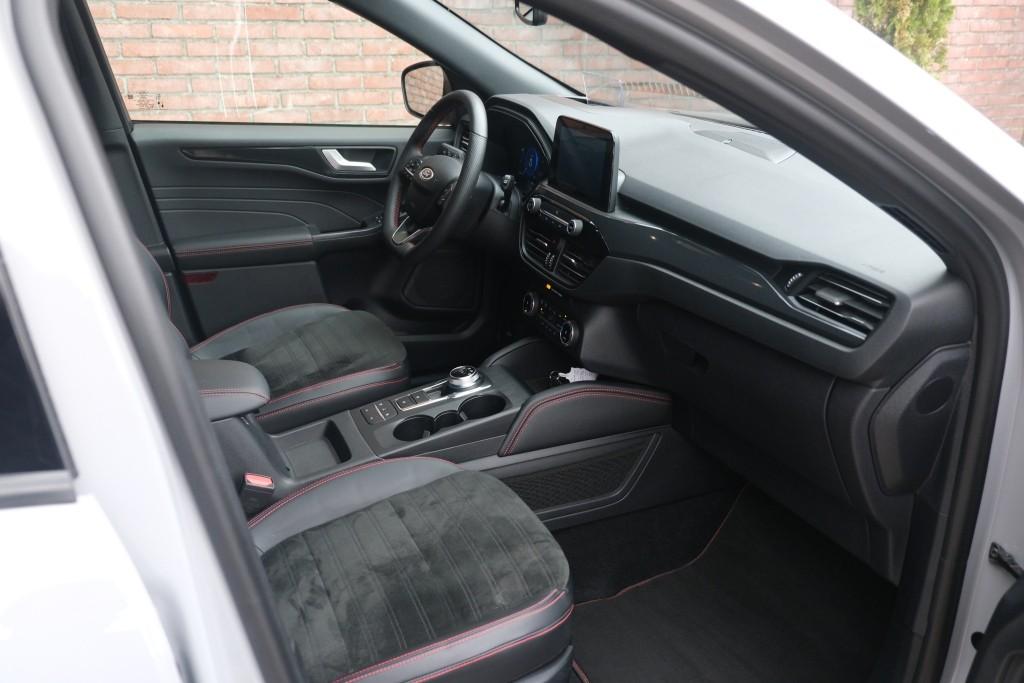 Ford Kuga 2.5 PHEV 225pk Aut. Graphite Tech Edition | Navi | App Connect | Climate | Adaptive Cruise | Camera | Bang & Olufsen | Head-up Display | Winter Pakket afbeelding 4
