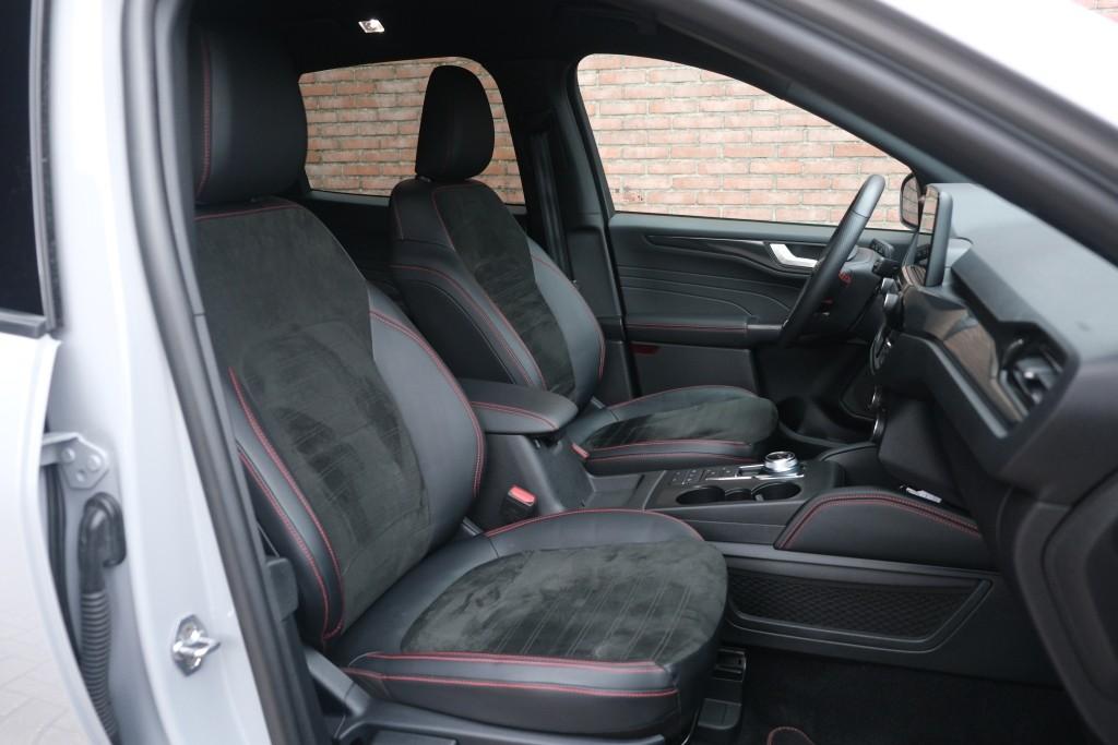 Ford Kuga 2.5 PHEV 225pk Aut. Graphite Tech Edition | Navi | App Connect | Climate | Adaptive Cruise | Camera | Bang & Olufsen | Head-up Display | Winter Pakket afbeelding 6