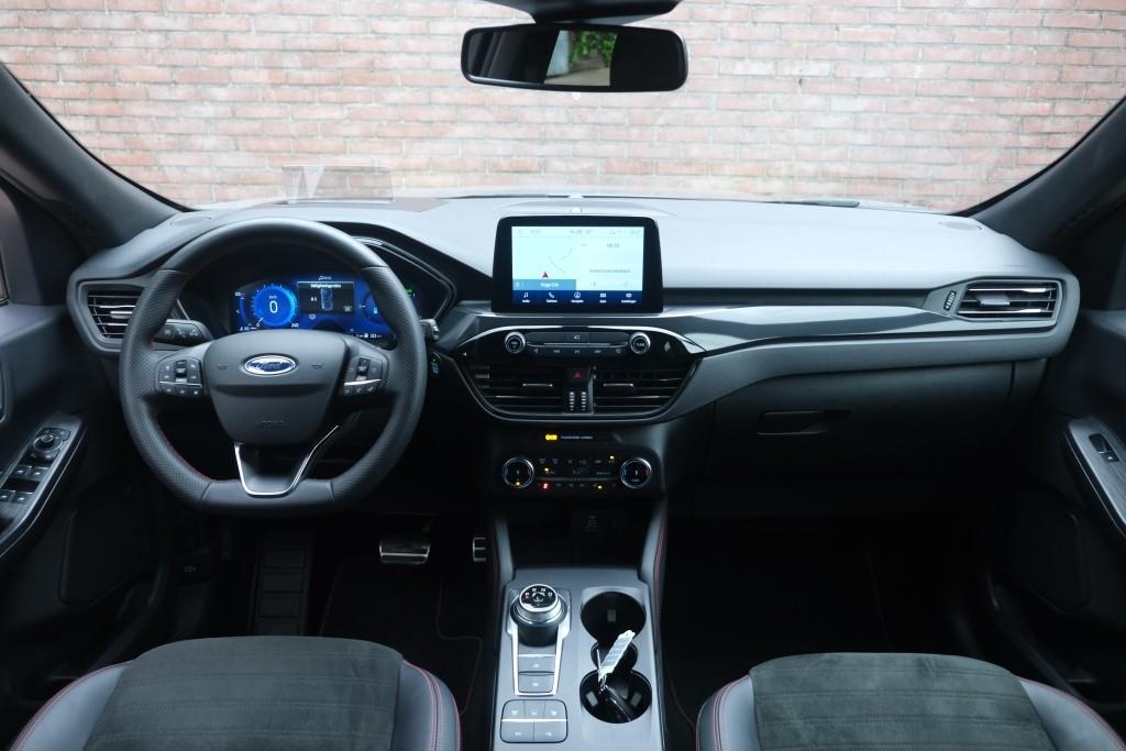 Ford Kuga 2.5 PHEV 225pk Aut. Graphite Tech Edition | Navi | App Connect | Climate | Adaptive Cruise | Camera | Bang & Olufsen | Head-up Display | Winter Pakket afbeelding 7