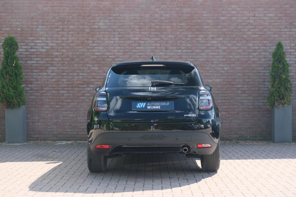 Fiat 600 1.2 Hybrid 110pk DCT6 La Prima | Navi | App Connect | Adaptive Cruise | Climate | Keyless | Camera | Leder | Elektrische Achterklep afbeelding 32