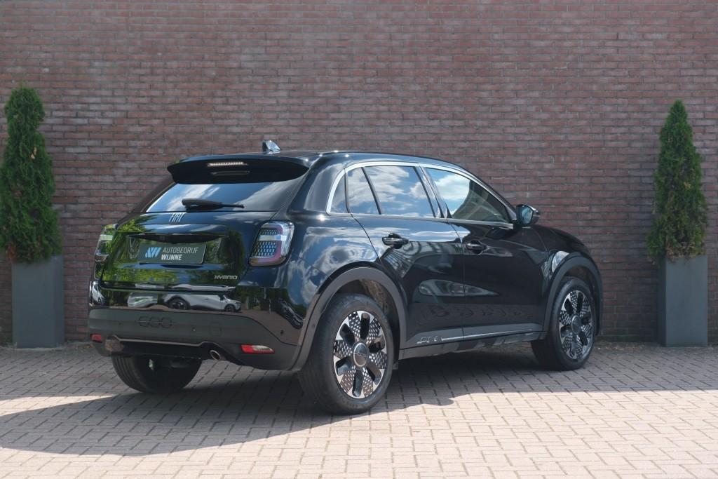 Fiat 600 1.2 Hybrid 110pk DCT6 La Prima | Navi | App Connect | Adaptive Cruise | Climate | Keyless | Camera | Leder | Elektrische Achterklep afbeelding 29