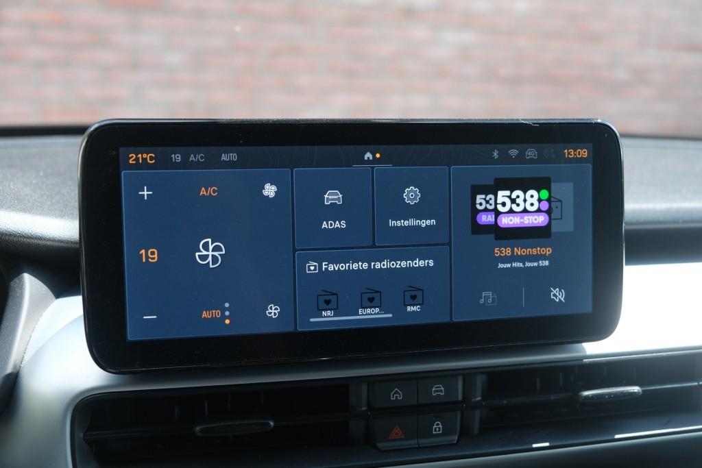Jeep Avenger 1.2 100pk Summit | App Connect | Adaptive Cruise | Full LED | Camera | Blind Spot | PDC afbeelding 18