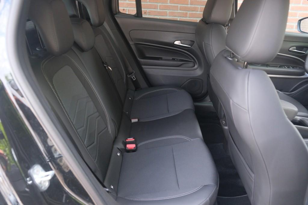 Jeep Avenger 1.2 100pk Summit | App Connect | Adaptive Cruise | Full LED | Camera | Blind Spot | PDC afbeelding 3