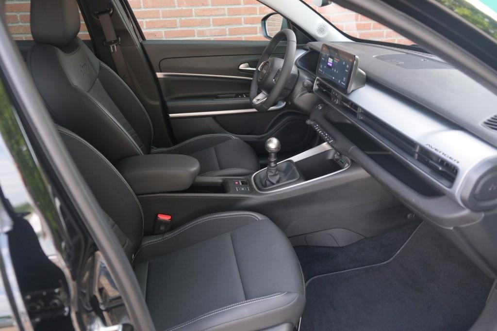 Jeep Avenger 1.2 100pk Summit | App Connect | Adaptive Cruise | Full LED | Camera | Blind Spot | PDC afbeelding 4