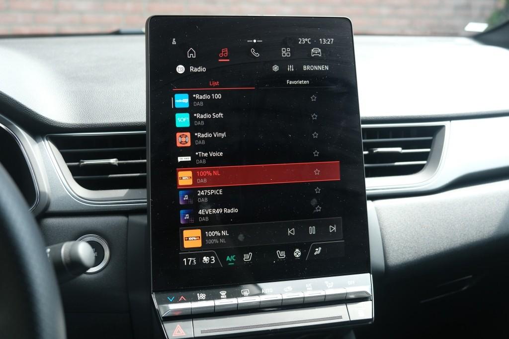 Renault Captur 1.8 E-Tech full hybrid 160pk techno | Navi | App Connect | Climate | Adaptive Cruise | Keyless | Camera | Winter Pakket afbeelding 15