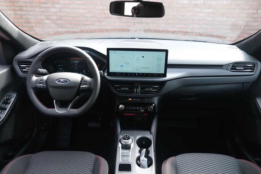 Ford Kuga 2.5 PHEV 243pk Aut. ST-Line | Navi | App Connect | Climate | Camera | Keyless | Dodehoek | Winter Pakket afbeelding 6