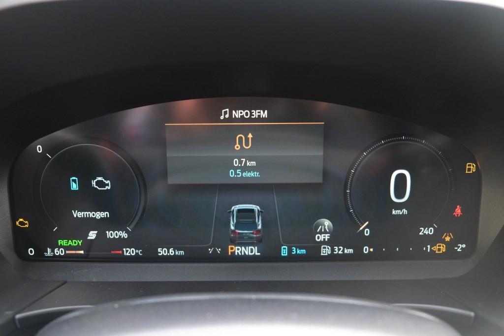Ford Kuga 2.5 PHEV 243pk Aut. ST-Line | Navi | App Connect | Climate | Camera | Keyless | Dodehoek | Winter Pakket afbeelding 10