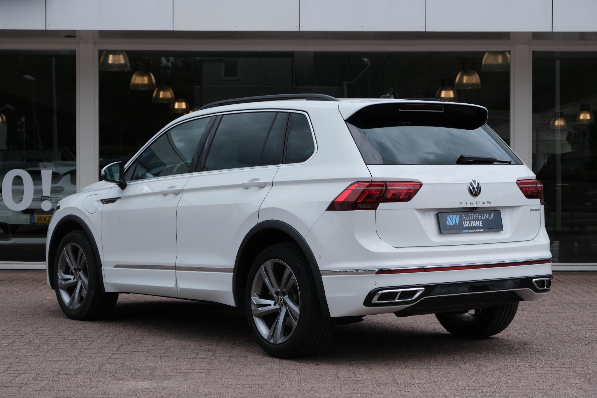 Volkswagen Tiguan 1.4 TSi eHybrid 245pk DSG R-Line Business | Navi | App Connect | Adaptive Cruise | Matrix LED | | Keyless | Camera | Elektrische Achterklep afbeelding 27