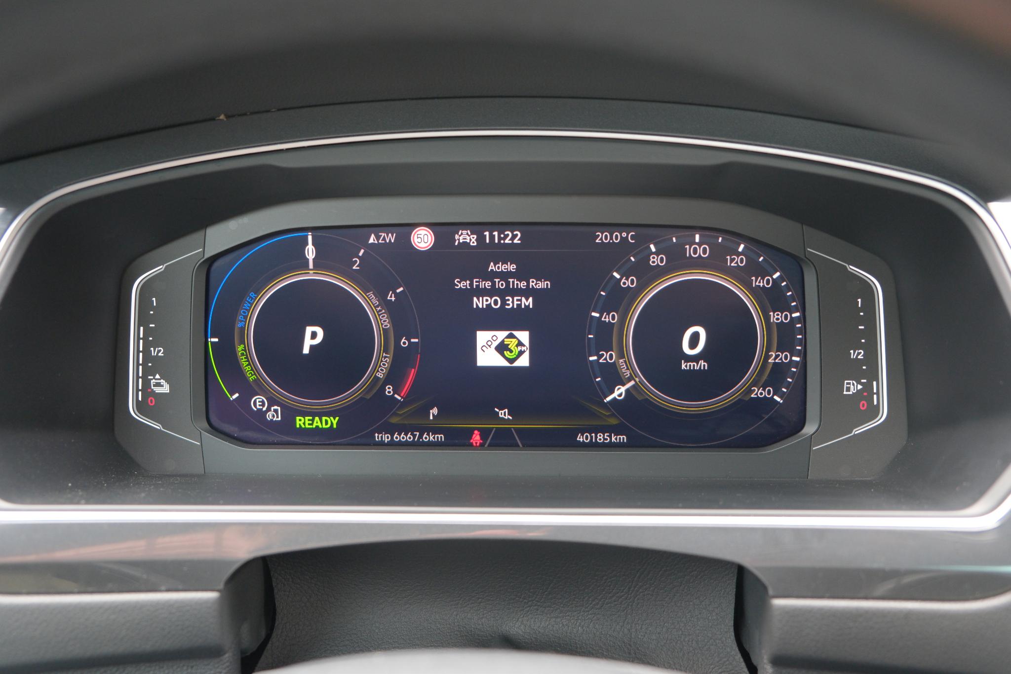 Volkswagen Tiguan 1.4 TSi eHybrid 245pk DSG R-Line Business | Navi | App Connect | Adaptive Cruise | Matrix LED | | Keyless | Camera | Elektrische Achterklep afbeelding 26