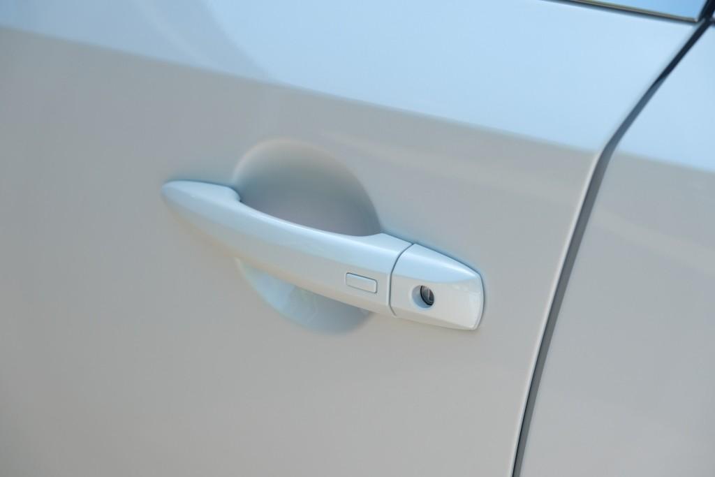 Nissan QASHQAI 1.3 MHEV 158pk Xtronic N-Connecta | Navi | App Connect | Adaptive Cruise | Keyless | 360° Camera | Panoramadak | Elektrische Achterklep | Cold Pack afbeelding 26