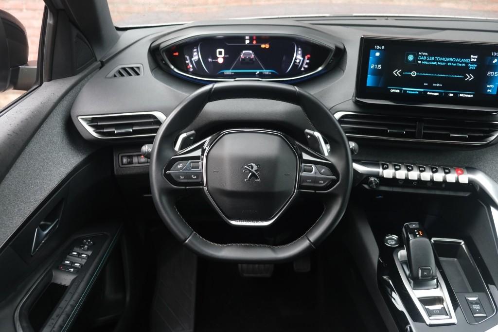 Peugeot 5008 1.2 PureTech 130pk EAT8 Allure | Navi | App Connect | Climate | Cruise | Keyless | Dodehoek afbeelding 14