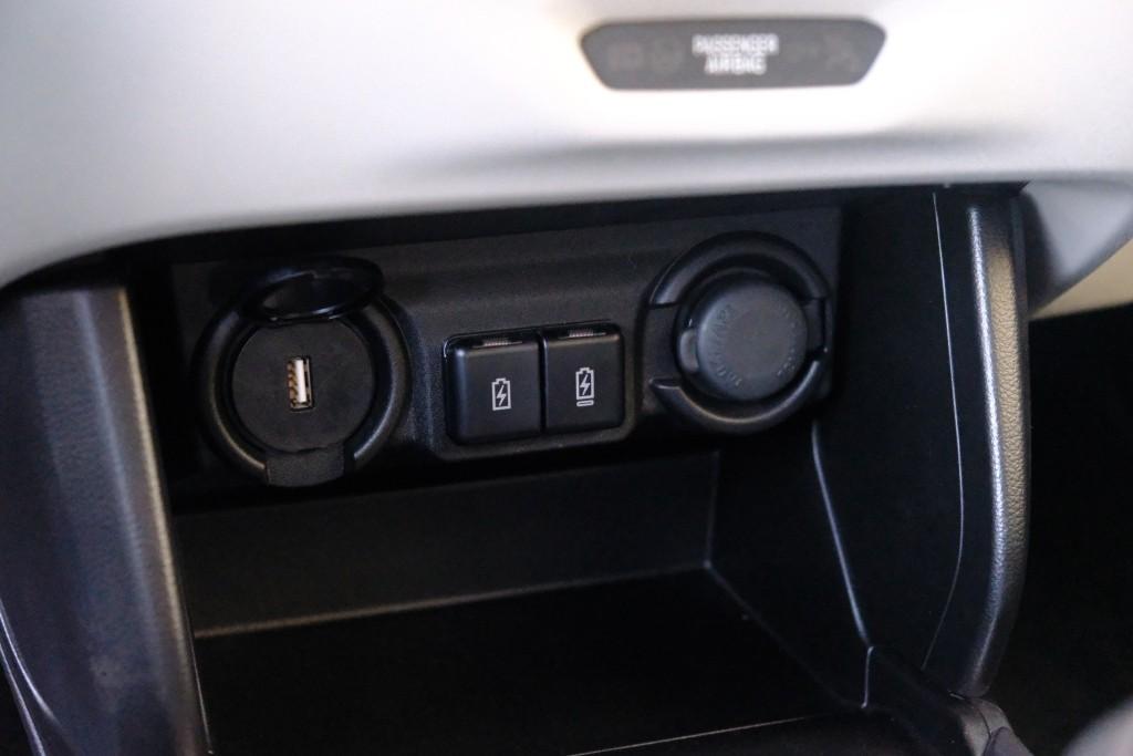 Suzuki Swift 1.2 83pk Style Smart Hybrid | Navi | App Connect | Climate | Adaptive Cruise | Camera | Keyless | Stoelverwarming afbeelding 19