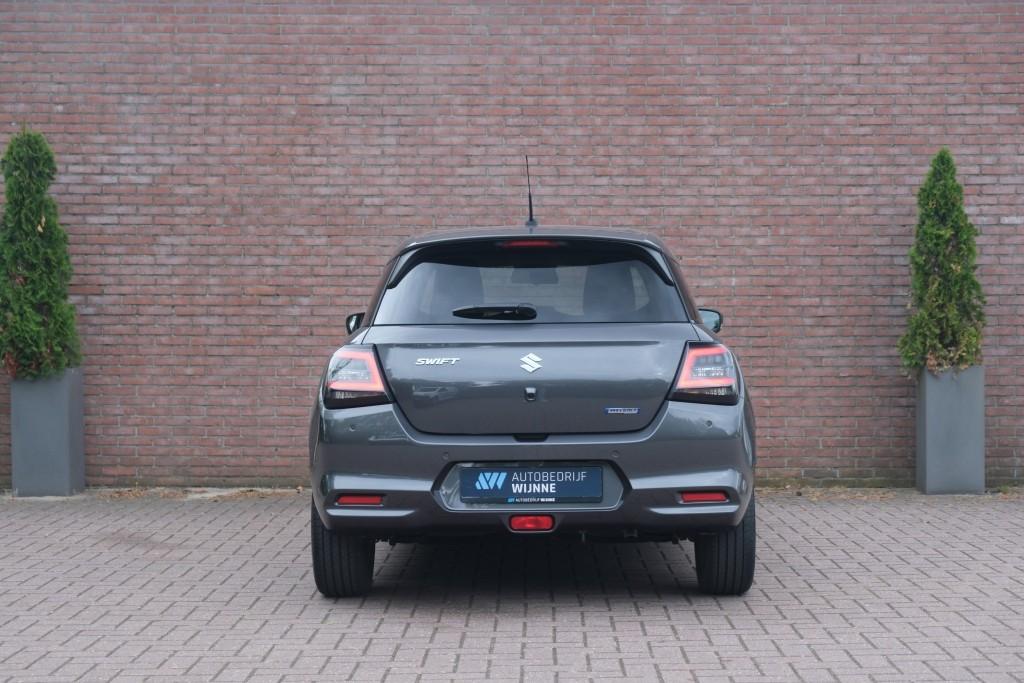 Suzuki Swift 1.2 83pk Style Smart Hybrid | Navi | App Connect | Climate | Adaptive Cruise | Camera | Keyless | Stoelverwarming afbeelding 28