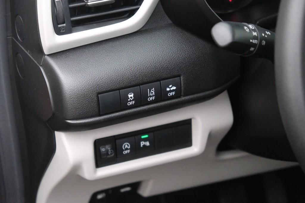 Suzuki Swift 1.2 83pk Style Smart Hybrid | Navi | App Connect | Climate | Adaptive Cruise | Camera | Keyless | Stoelverwarming afbeelding 26