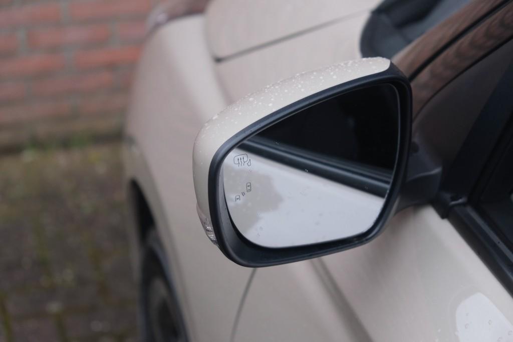 Suzuki Swift 1.2 83pk Style Smart Hybrid | Navi | App Connect | Climate | Adaptive Cruise | Camera | Keyless | Stoelverwarming afbeelding 27