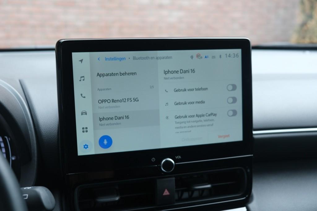 Toyota Yaris Cross 1.5 Hybrid 115pk CVT Dynamic | Comfort Pack | App Connect | Adaptive Cruise | Full LED | Camera | Keyless | Blind Spot | Stoelverwarming afbeelding 17
