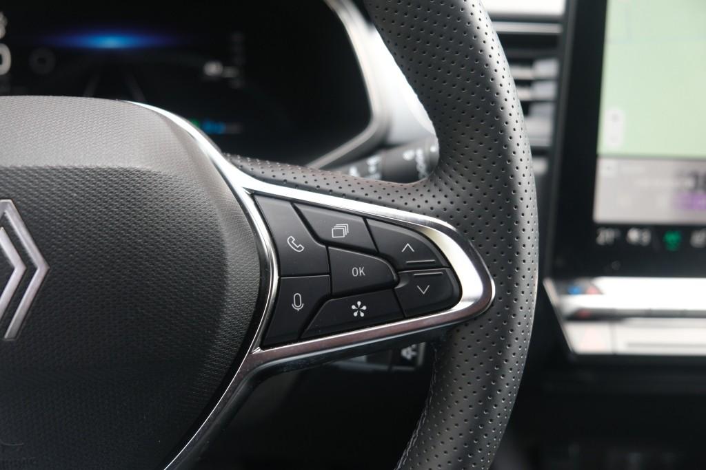 Renault Captur 1.8 E-Tech full hybrid 160pk techno | Navi | App Connect | Climate | Adaptive Cruise | Keyless | Camera | Winter Pakket afbeelding 10
