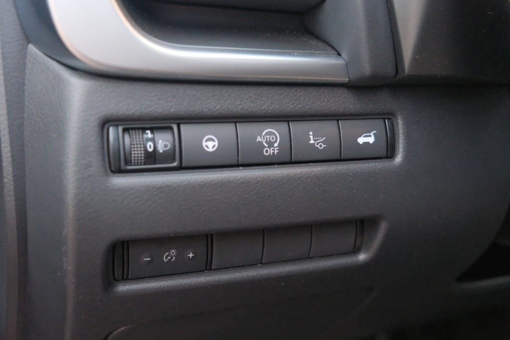 Nissan QASHQAI 1.3 MHEV 158pk Xtronic N-Connecta | Navi | App Connect | Adaptive Cruise | Panoramadak | Keyless | 360° Camera | Elektrische Achterklep | Cold Pack afbeelding 27