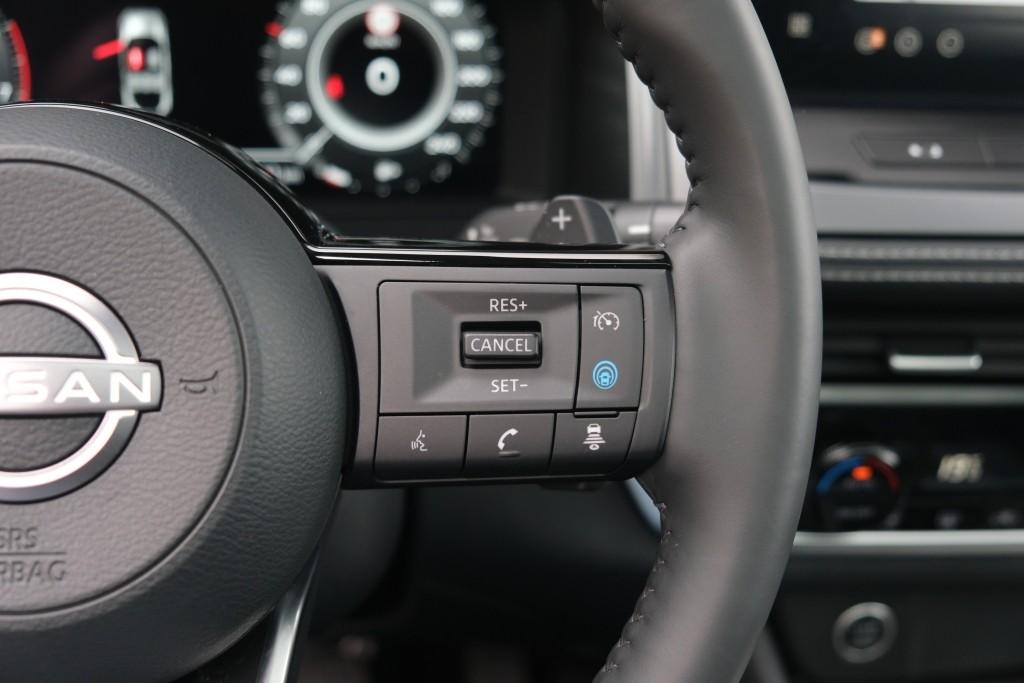 Nissan QASHQAI 1.3 MHEV 158pk Xtronic N-Connecta | Navi | App Connect | Adaptive Cruise | Panoramadak | Keyless | 360° Camera | Elektrische Achterklep | Cold Pack afbeelding 10