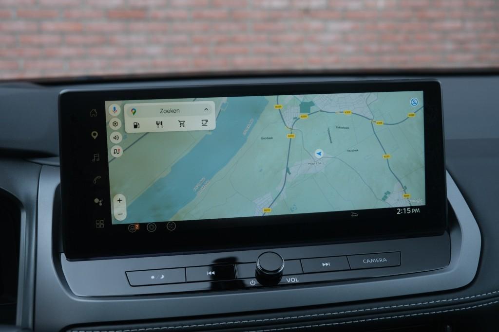 Nissan QASHQAI 1.3 MHEV 158pk Xtronic N-Connecta | Navi | App Connect | Adaptive Cruise | Panoramadak | Keyless | 360° Camera | Elektrische Achterklep | Cold Pack afbeelding 19