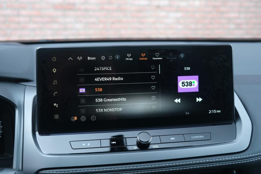 Nissan QASHQAI 1.3 MHEV 158pk Xtronic N-Connecta | Navi | App Connect | Adaptive Cruise | Panoramadak | Keyless | 360° Camera | Elektrische Achterklep | Cold Pack afbeelding 20