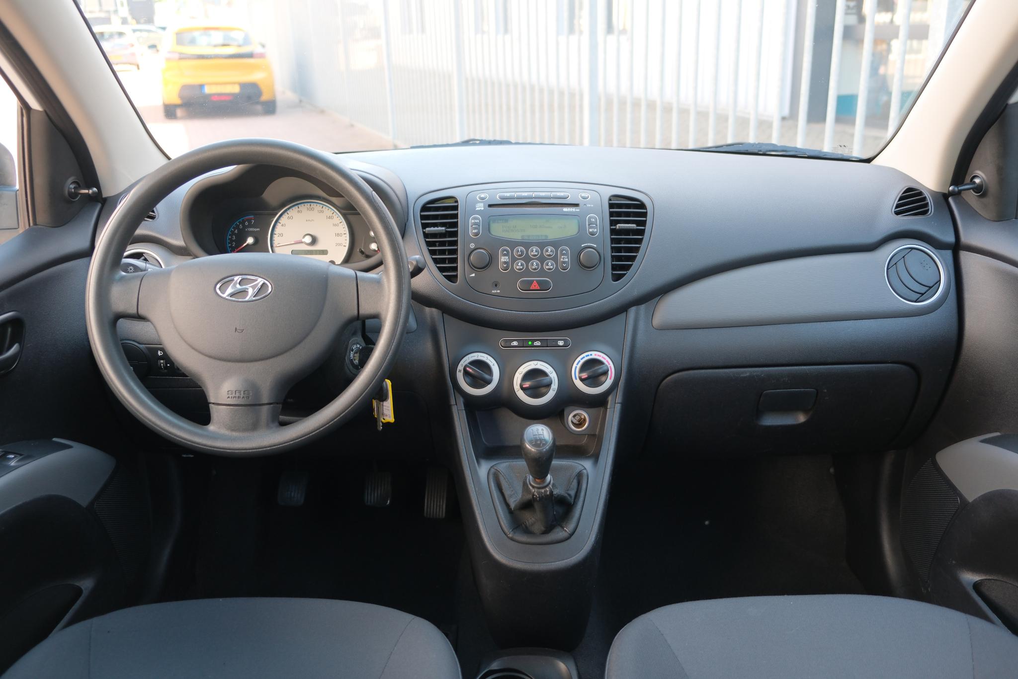 Hyundai i10 1.1 67pk Active | Elektr. ramen | Radio-CD | Nwe Distributieriem afbeelding 2