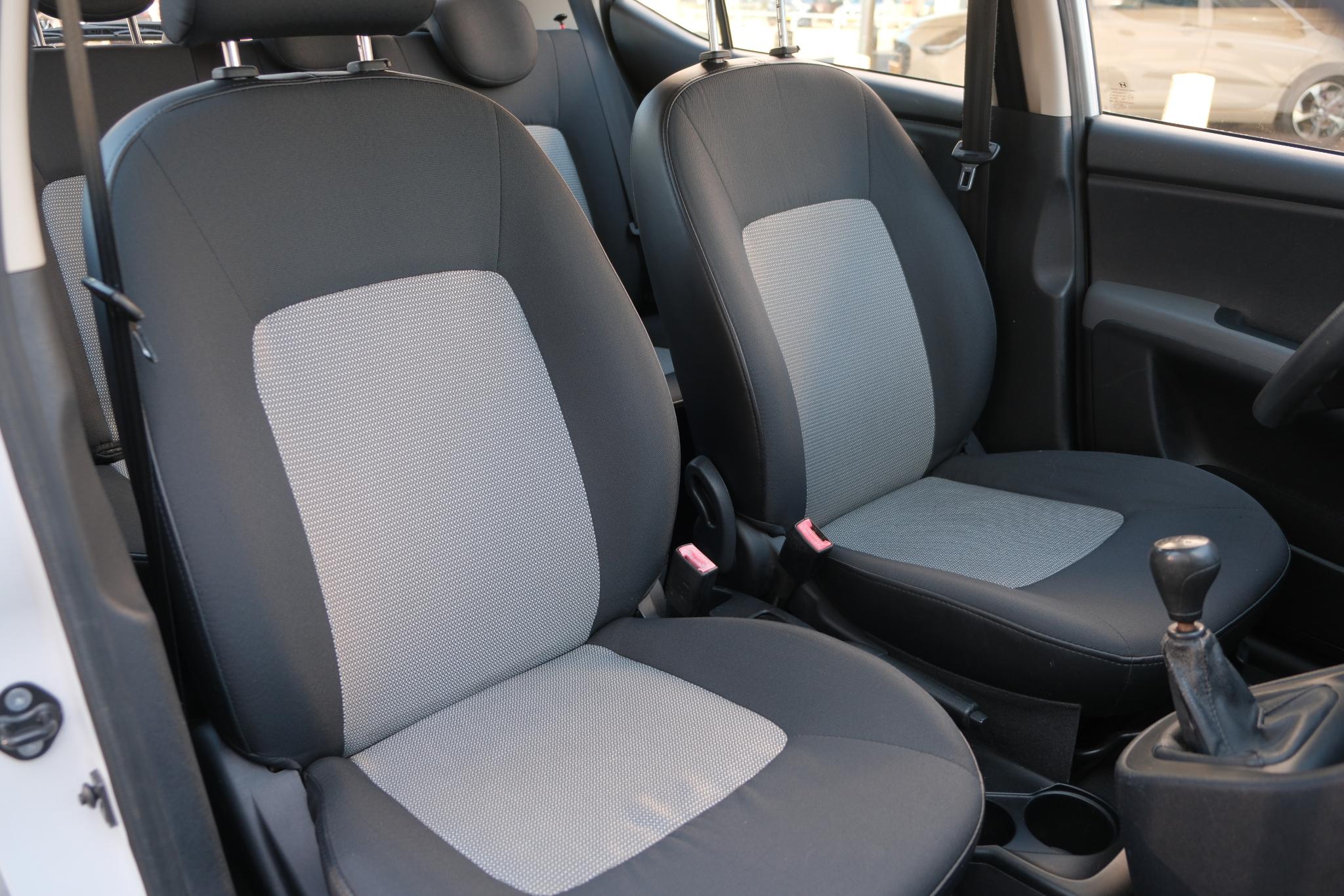 Hyundai i10 1.1 67pk Active | Elektr. ramen | Radio-CD | Nwe Distributieriem afbeelding 7