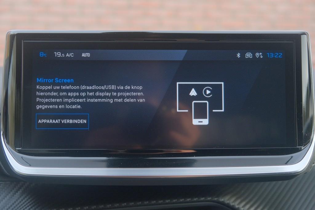 Peugeot 2008 1.2 Hybrid 145pk e-DCS6 Allure | Navi | App Connect | Adaptive Cruise | Camera | Blind Spot | PDC afbeelding 19