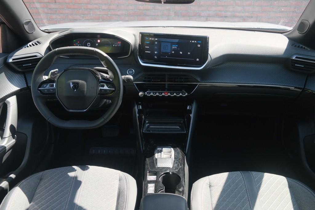 Peugeot 2008 1.2 Hybrid 145pk e-DCS6 Allure | Navi | App Connect | Climate | Cruise | Keyless | PDC afbeelding 7