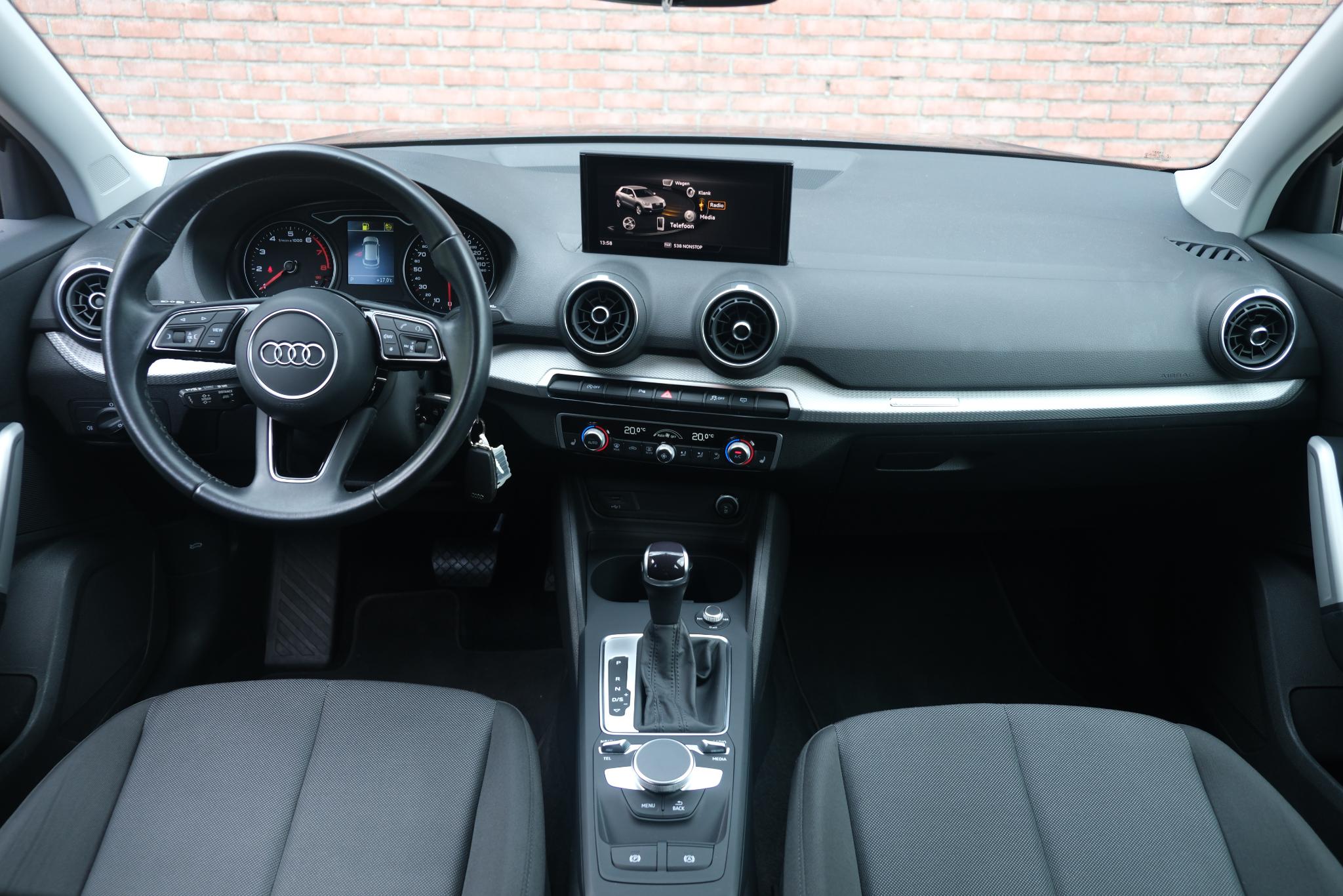 Audi Q2 35 TFSi 150pk S-Tronic Advanced edition | App Connect | Climate | Adaptive Cruise | Camera | PDC | Stoelverwarming afbeelding 7