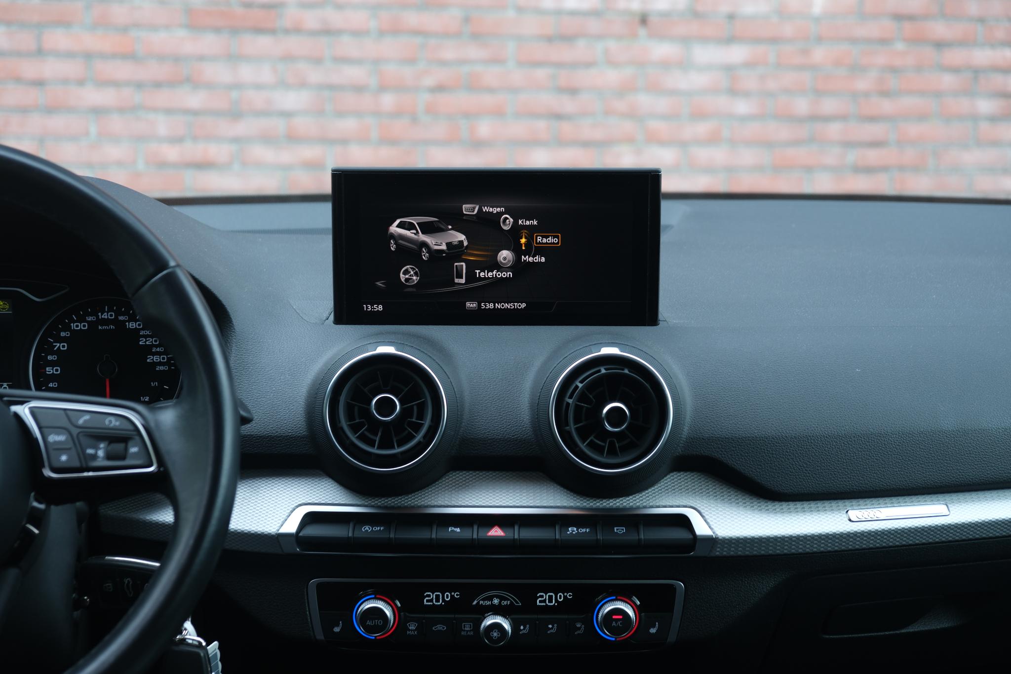 Audi Q2 35 TFSi 150pk S-Tronic Advanced edition | App Connect | Climate | Adaptive Cruise | Camera | PDC | Stoelverwarming afbeelding 16