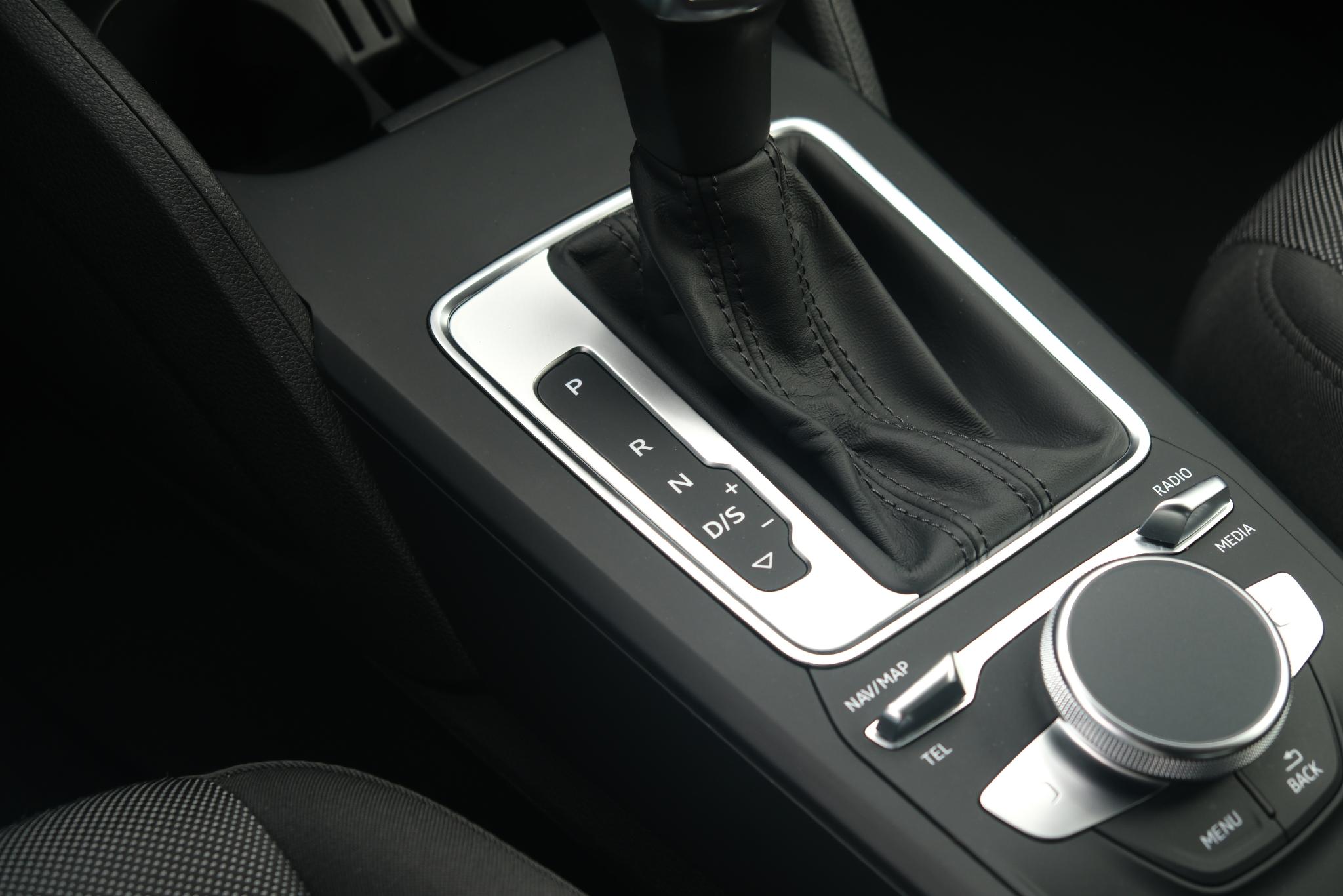 Audi Q2 35 TFSi 150pk S-Tronic Advanced edition | App Connect | Climate | Adaptive Cruise | Camera | PDC | Stoelverwarming afbeelding 26