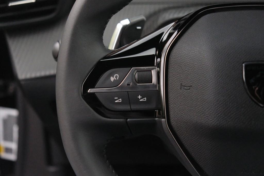 Peugeot 2008 1.2 Hybrid 145pk e-DCS6 Style | App Connect | Climate | Cruise | PDC | Metallic afbeelding 9
