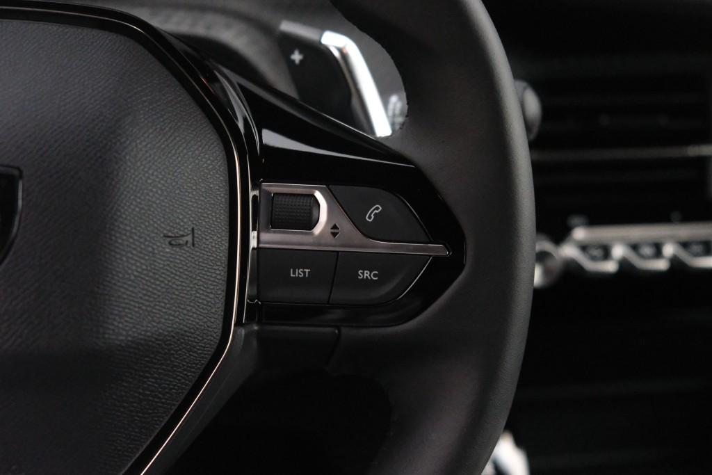 Peugeot 2008 1.2 Hybrid 145pk e-DCS6 Style | App Connect | Climate | Cruise | PDC | Metallic afbeelding 10