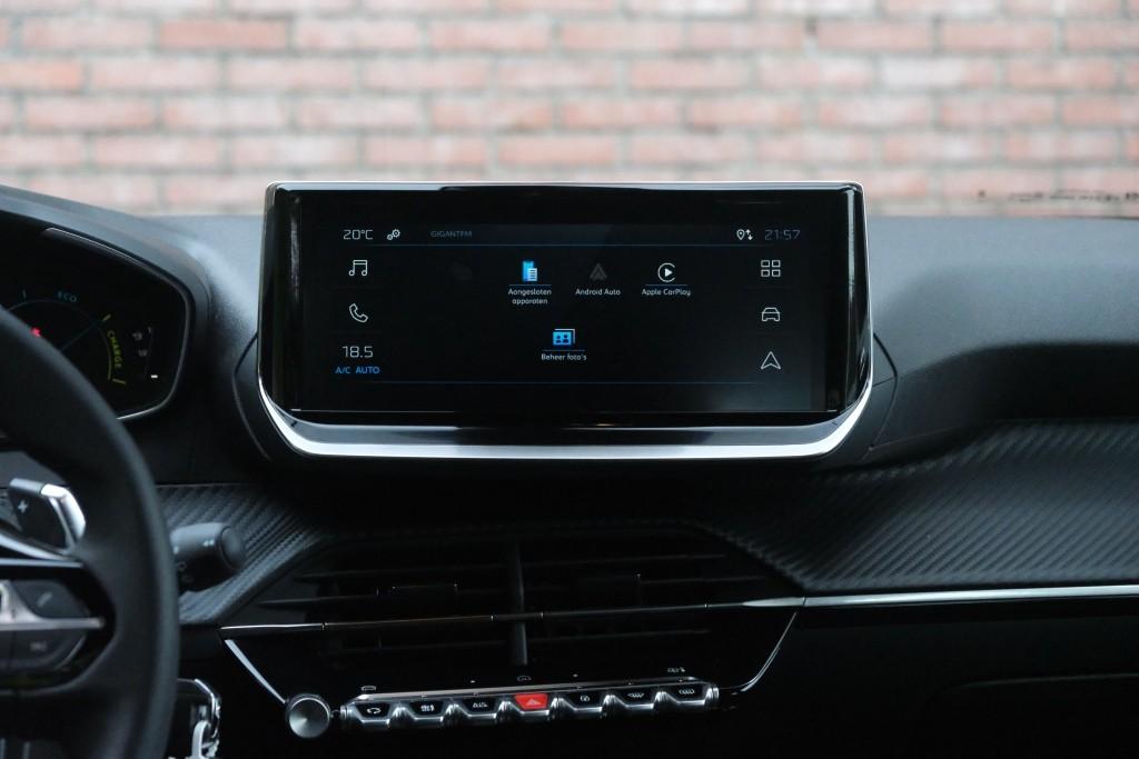 Peugeot 2008 1.2 Hybrid 145pk e-DCS6 Style | App Connect | Climate | Cruise | PDC | Metallic afbeelding 15