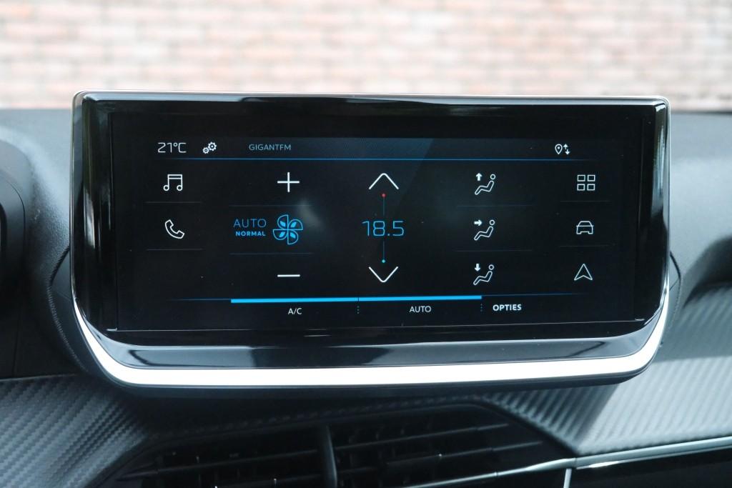 Peugeot 2008 1.2 Hybrid 145pk e-DCS6 Style | App Connect | Climate | Cruise | PDC | Metallic afbeelding 18
