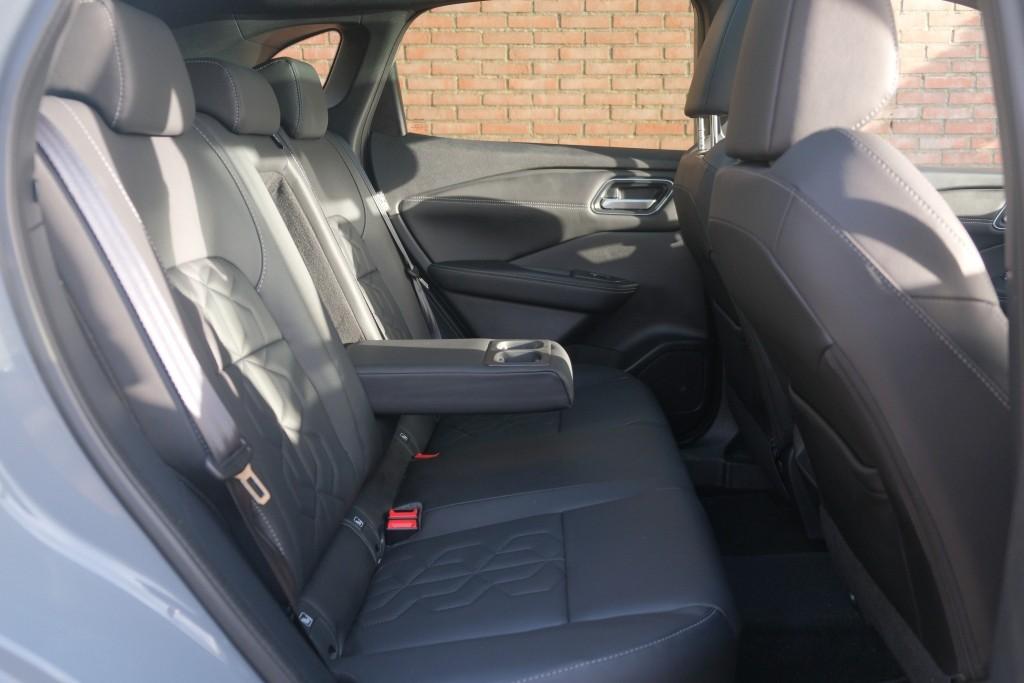 Nissan QASHQAI 1.3 MHEV 158pk Xtronic Tekna | Adaptive Cruise | 360° Camera | Bose | Leder | Head-up Display | Panoramadak | Keyless | Cold Pack afbeelding 3