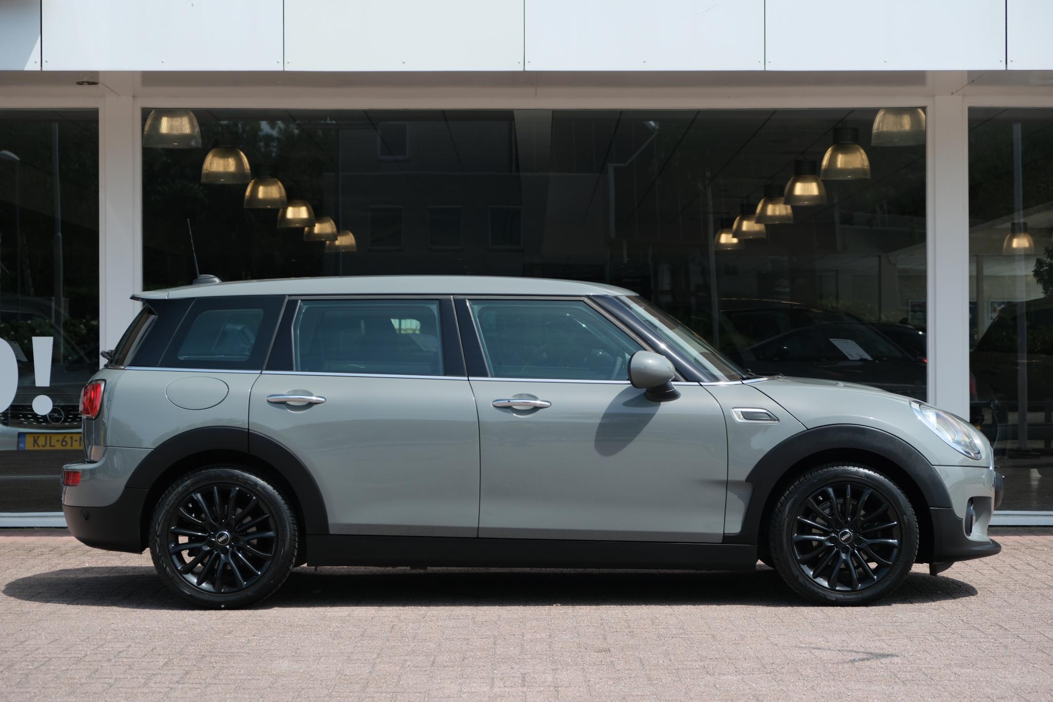 MINI Clubman 1.5 One 102pk Salt | Climate | 18" velgen | PDC | Stoelverwarming afbeelding 4