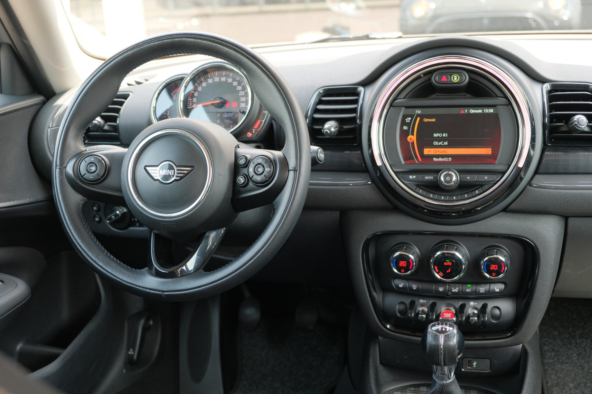MINI Clubman 1.5 One 102pk Salt | Climate | 18" velgen | PDC | Stoelverwarming afbeelding 7