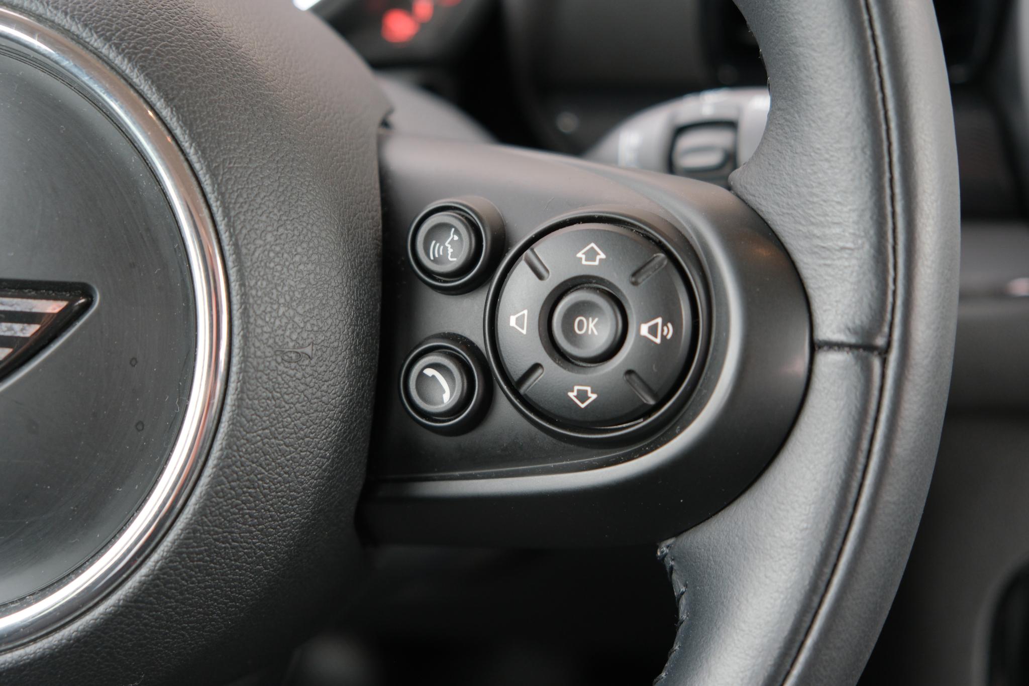 MINI Clubman 1.5 One 102pk Salt | Climate | PDC | Stoelverwarming | 18" velgen afbeelding 14