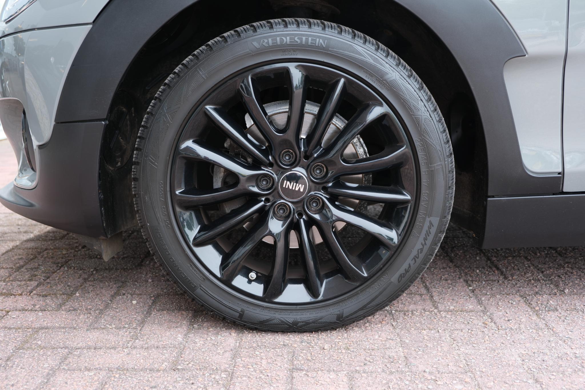 MINI Clubman 1.5 One 102pk Salt | Climate | PDC | Stoelverwarming | 18" velgen afbeelding 17