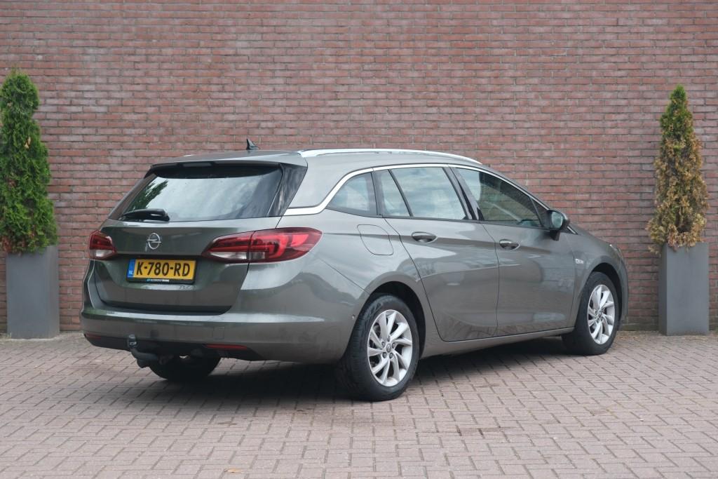 Opel Astra 1.2 Turbo 145pk Sports Tourer Ultimate | Navi | App Connect | Climate | Cruise | Keyless | Camera | Winter Pakket | Trekhaak afbeelding 30