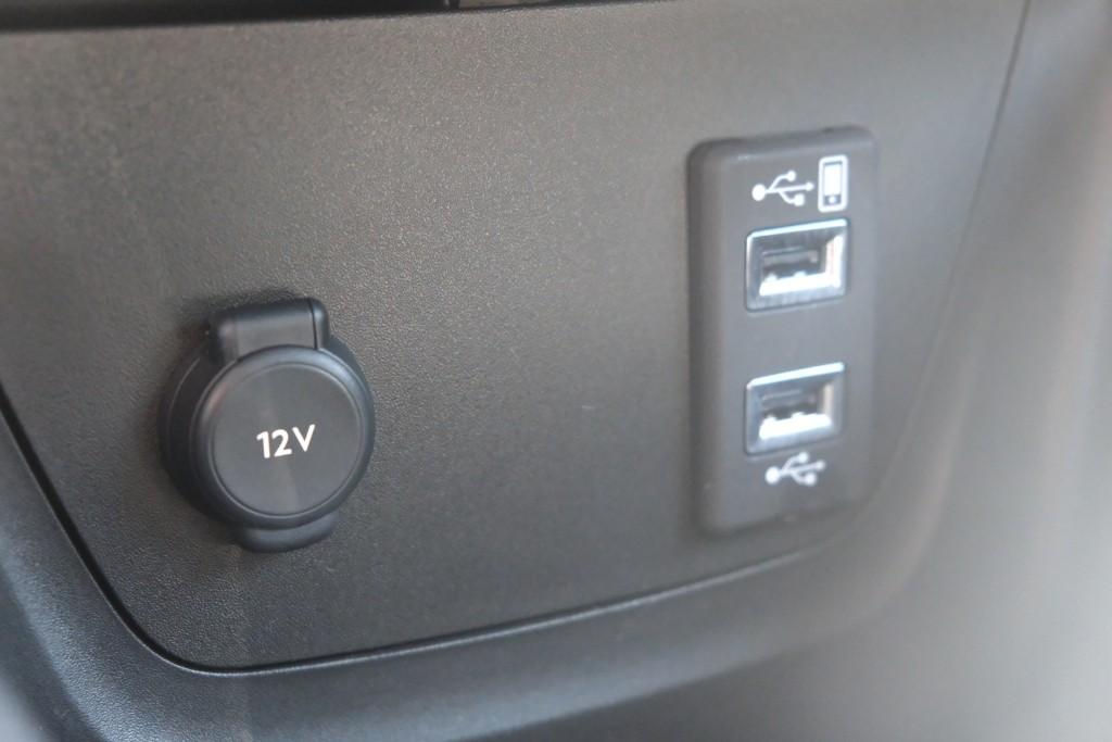 Opel Crossland 1.2 Turbo 130pk Aut. Elegance | Navi | App Connect | Cruise | Climate | Camera | PDC | Metallic afbeelding 21