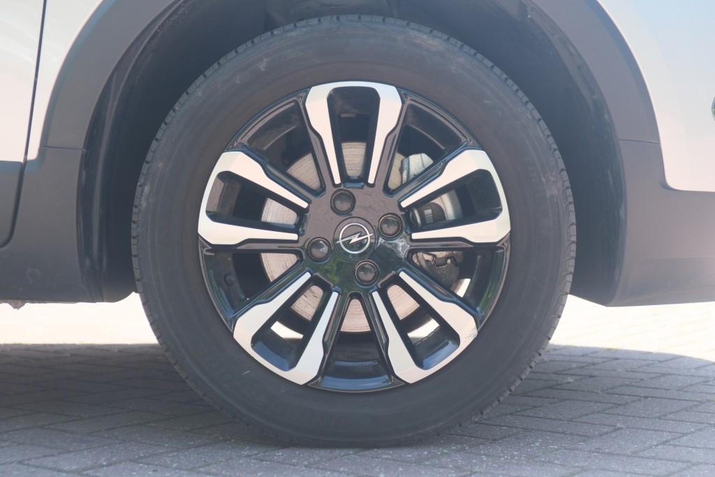 Opel Crossland 1.2 Turbo 130pk Aut. Elegance | Navi | App Connect | Cruise | Climate | Camera | PDC | Metallic afbeelding 25