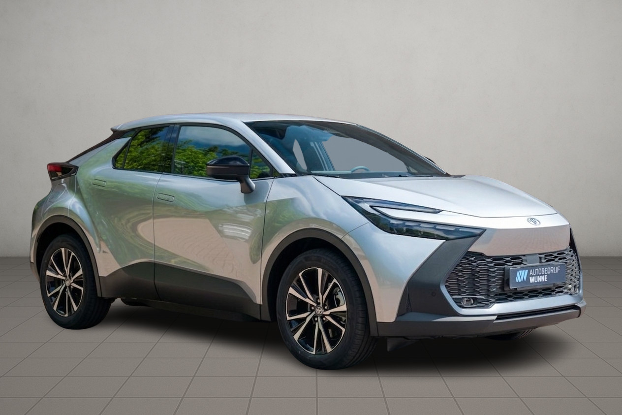 Toyota C-HR 2.0 Plug-in Hybrid 220pk Dynamic | Navi | App Connect | Climate | Adaptive Cruise | Camera | Keyless | Dodehoek | Winter Pakket afbeelding 1