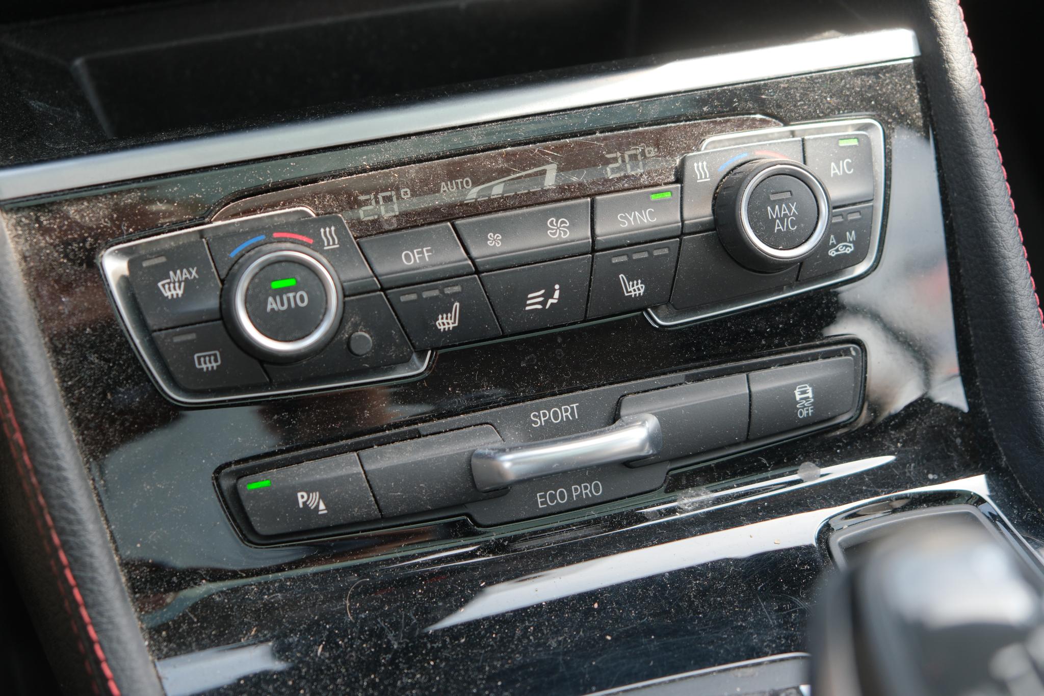 BMW 2 Serie Gran Tourer 220i 192pk Aut. High Executive | Adaptive Cruise | Keyless | Harman/Kardon | Pano | Camera | Leer | Trekhaak afbeelding 9