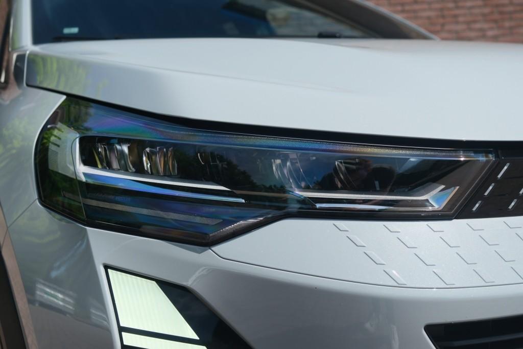 Renault Captur 1.8 E-Tech full hybrid 160pk techno | Navi | App Connect | Climate | Adaptive Cruise | Keyless | Camera | Winter Pakket afbeelding 2