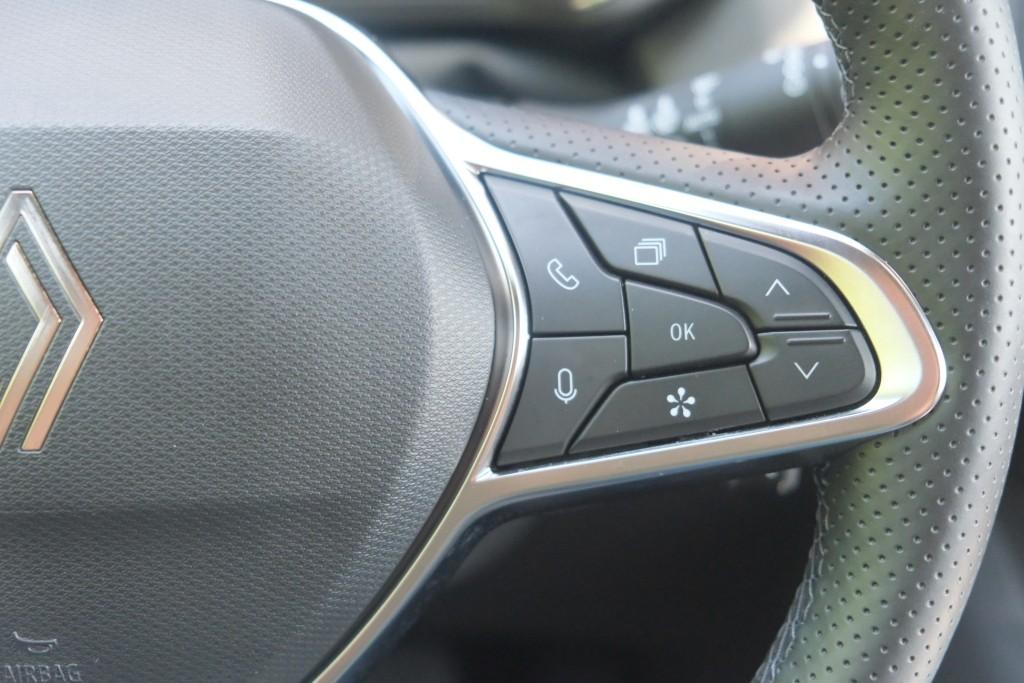 Renault Captur 1.8 E-Tech full hybrid 160pk techno | Navi | App Connect | Climate | Adaptive Cruise | Keyless | Camera | Winter Pakket afbeelding 10