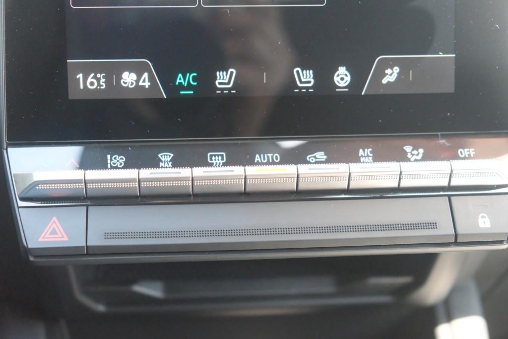 Renault Captur 1.8 E-Tech full hybrid 160pk techno | Navi | App Connect | Climate | Adaptive Cruise | Keyless | Camera | Winter Pakket afbeelding 22